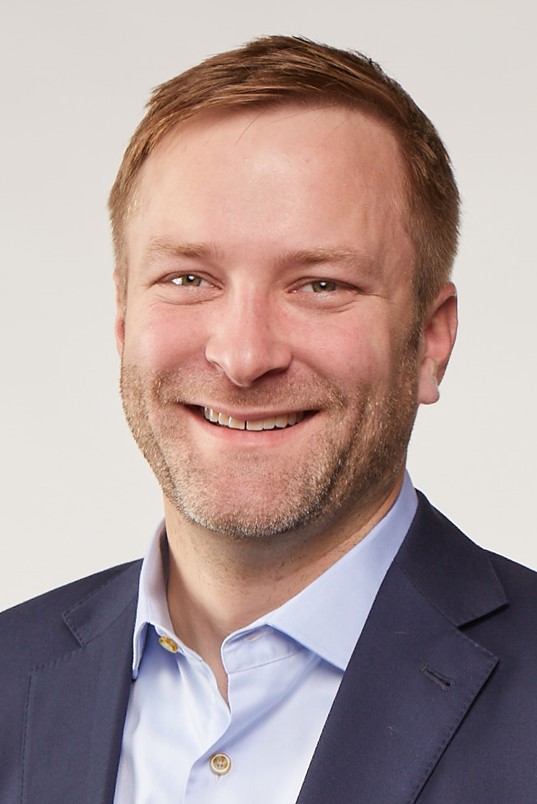 Dan Stephens