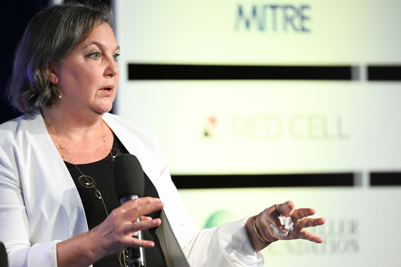 American Foreign Policy Challenges: Russia and Beyond