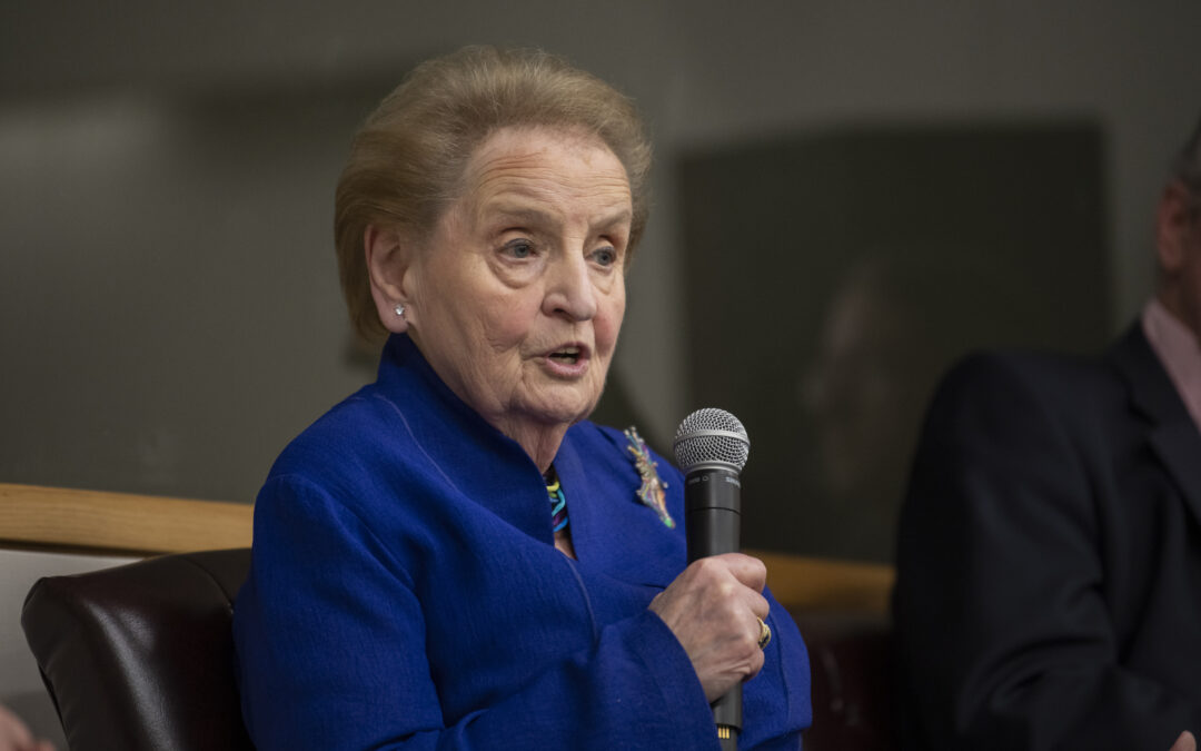albright_nato026